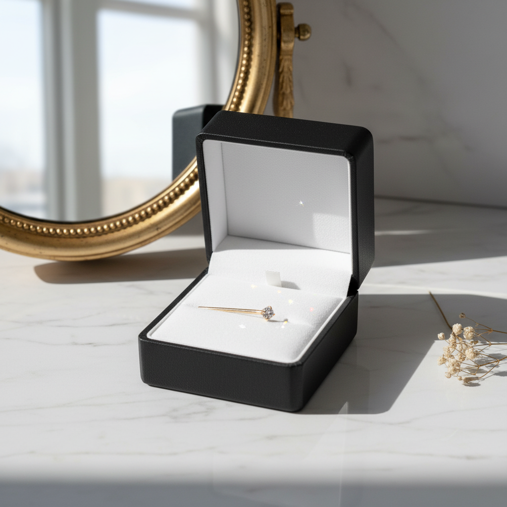 Dainty 14K Gold Nose Pin – Fishtail Style with Round CZ Prong Setting, 20 Gauge